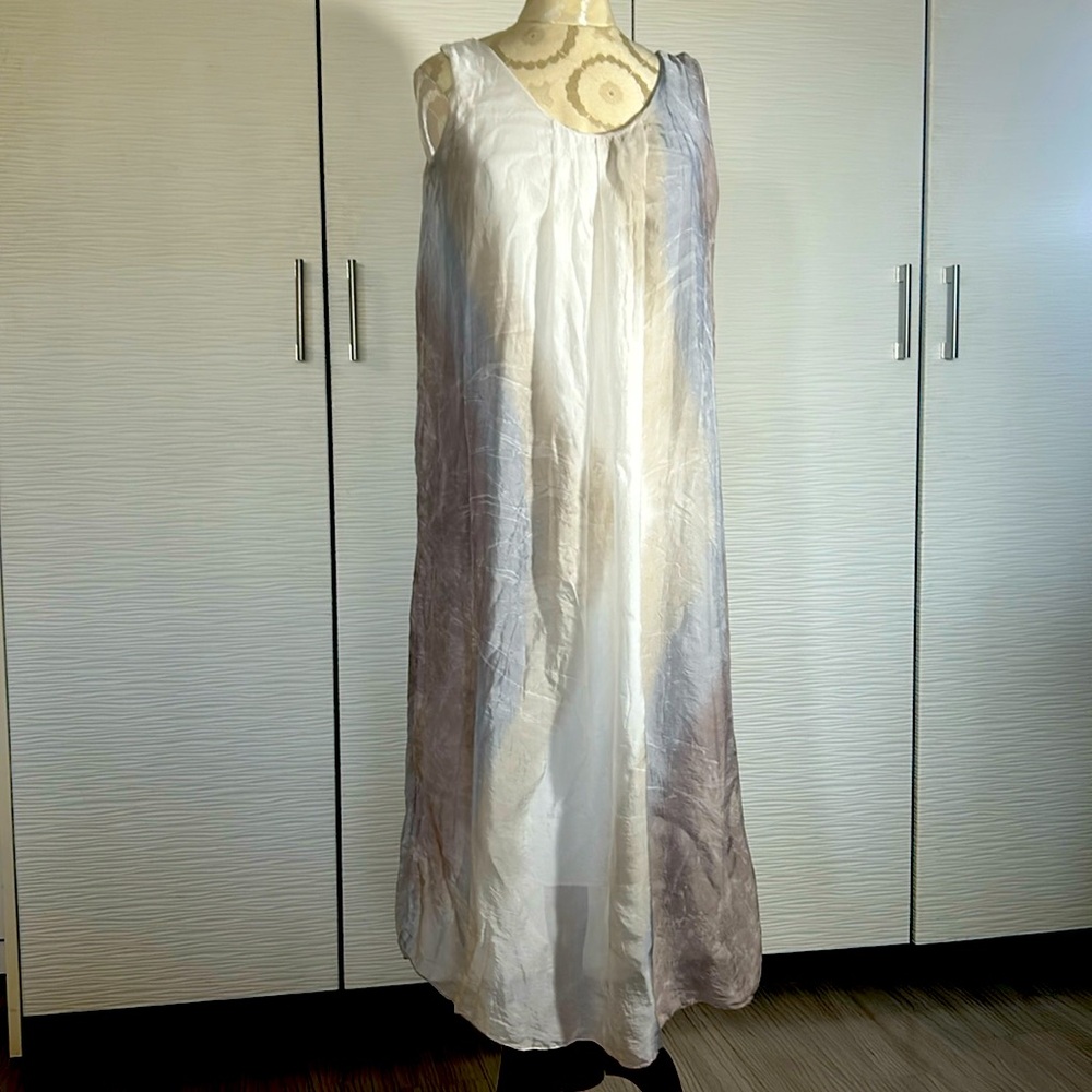 Pure silk ombré dress, made in Italy, fits sizes M and L